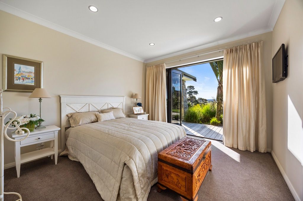 Your Hidden Luxury Lifestyle Paradise Awaits, 28 Macwhinney Drive, Drury, Auckland
