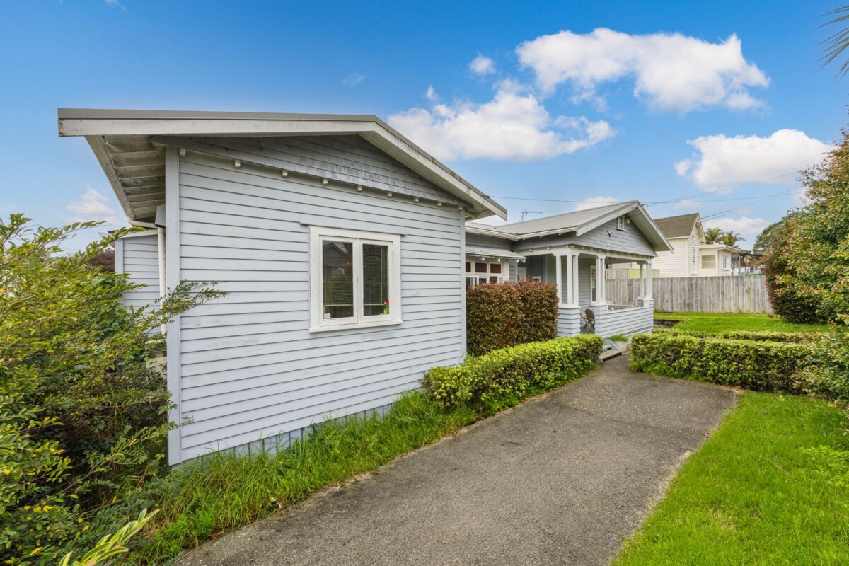 Enquiries Over $2,000,000, 3 Prospero Terrace, Mount Albert, Auckland