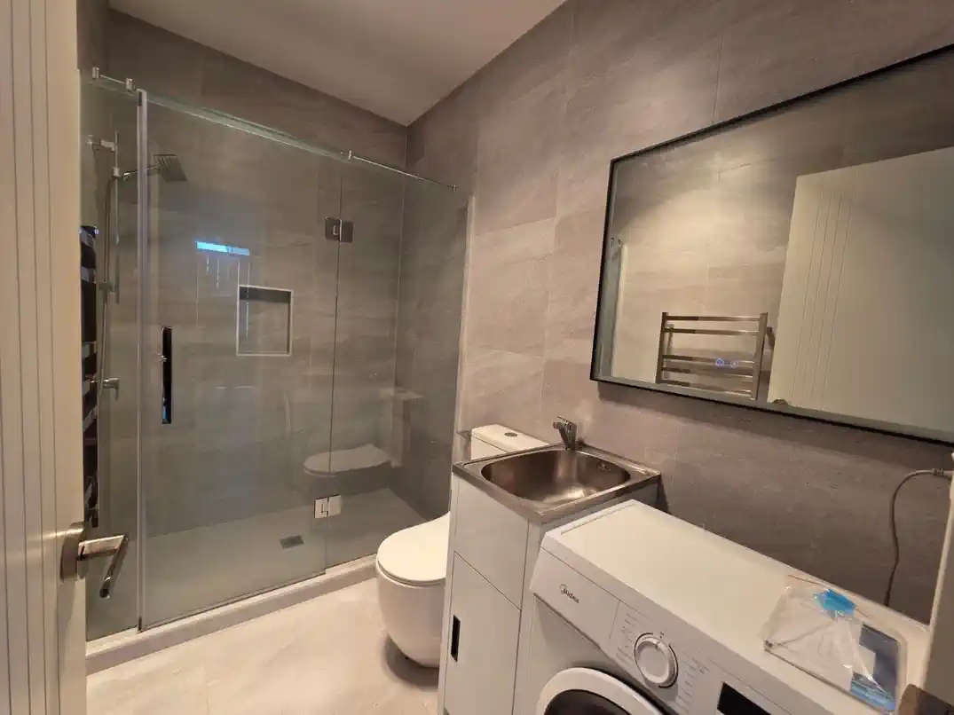 Water included, 2 bedrooms 1 bathroom Granny Flat/55 Koromeke Street, Flat Bush, Auckland, Available from September 15