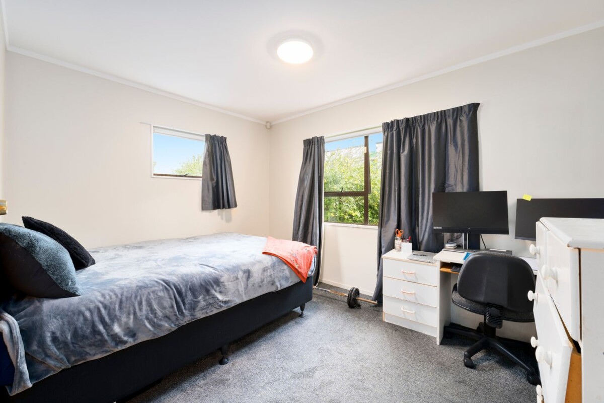 Funds Needed For New Home, 2/70 Pomaria Road, Henderson, Auckland