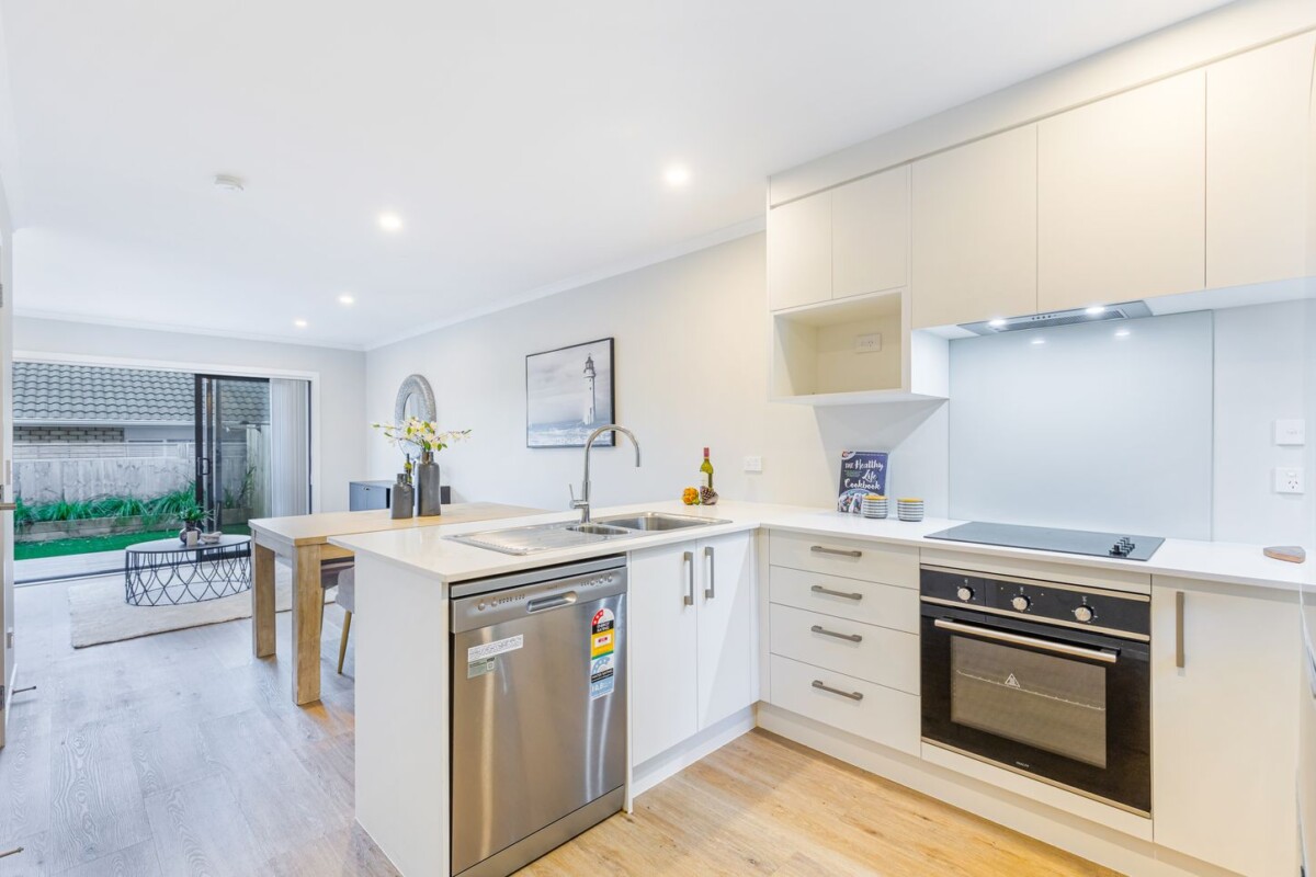 20/125B Metcalfe Road, Ranui, Auckland