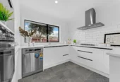 26 Glenveagh Park Drive Weymouth, Auckland