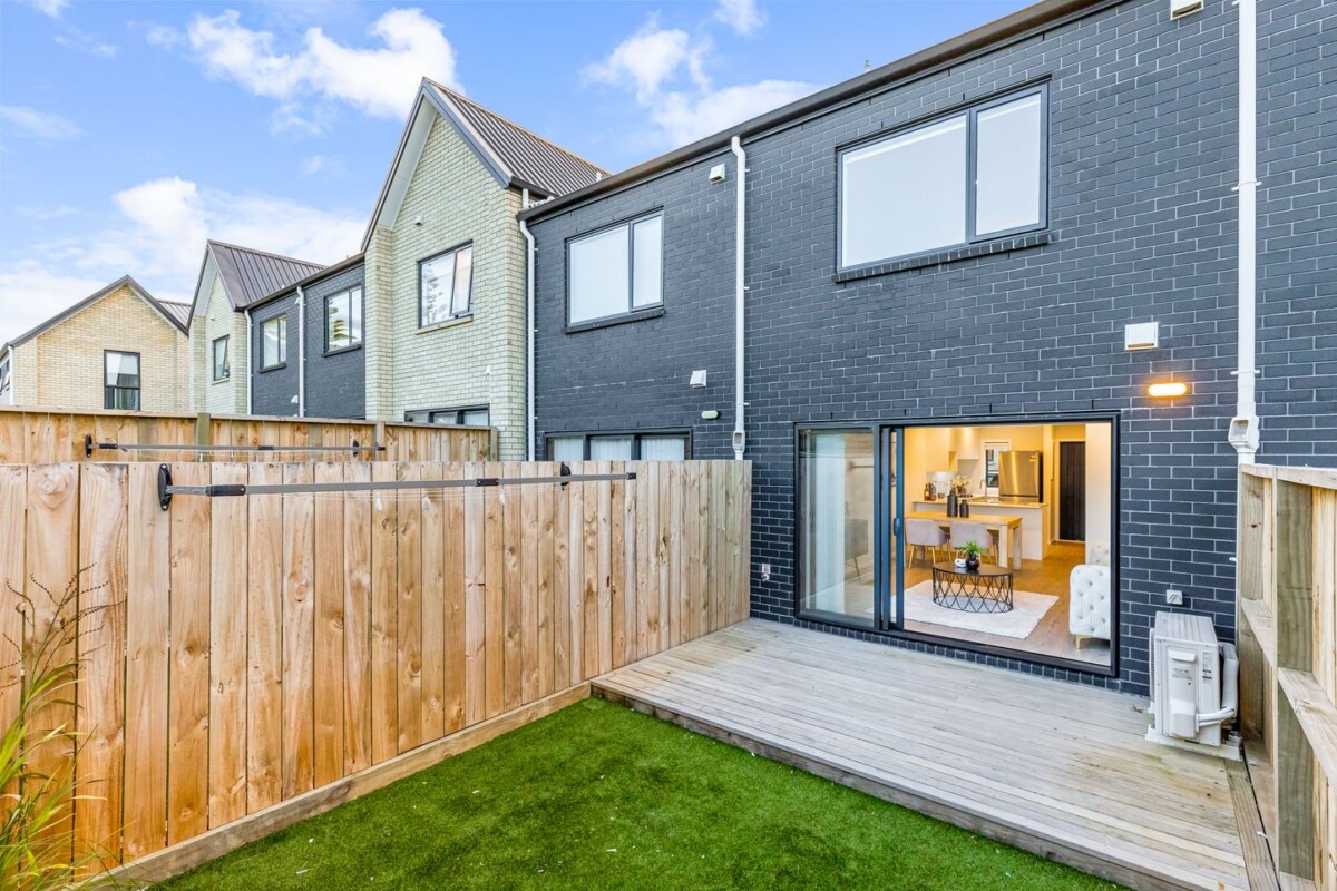 20/125B Metcalfe Road, Ranui, Auckland