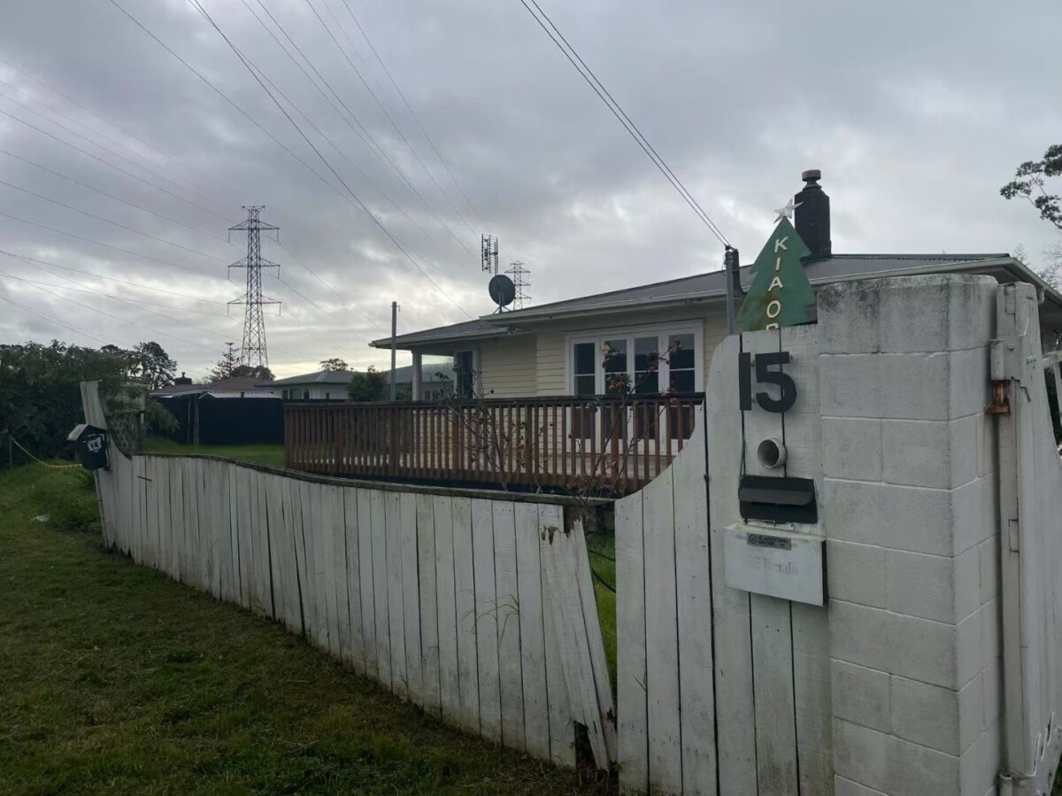 With RC, BC, EPA for 6 townhouses, 15 Undine Street, Pakuranga, Auckland
