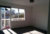 For rent, 3 bedrooms 1 bathroom house, Walk to New World & Top Schools, 1/165 Wellington Street, Howick, Auckland, available 21st Novembe
