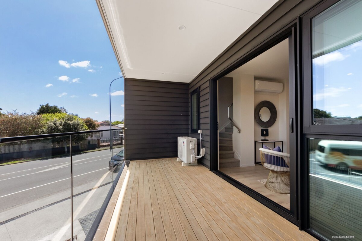 Last one to Go, 8/130 Rosebank Road, Avondale, Auckland