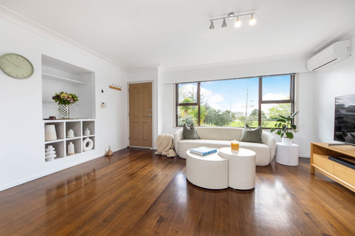 1/3 Rathlin Street, Blockhouse Bay, Auckland