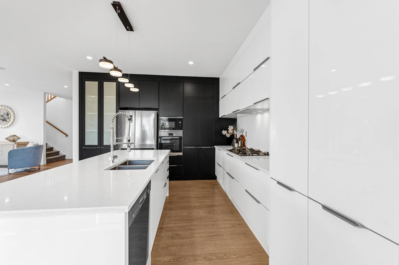 Spacious, Stylish & Secure, 60B Staveley Avenue, Hillsborough, Auckland