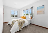 RENOVATED, 3 bedrooms house on 553m2 section, in the Heart of Manurewa, 14 Oxford Road, Manurewa, Auckland