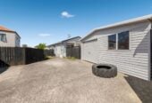 Change in Circumstances, 3 bedrooms home on 377m2section, A trade may also be considered in the area, 6B Lisa Rise, Half Moon Bay, Auckland