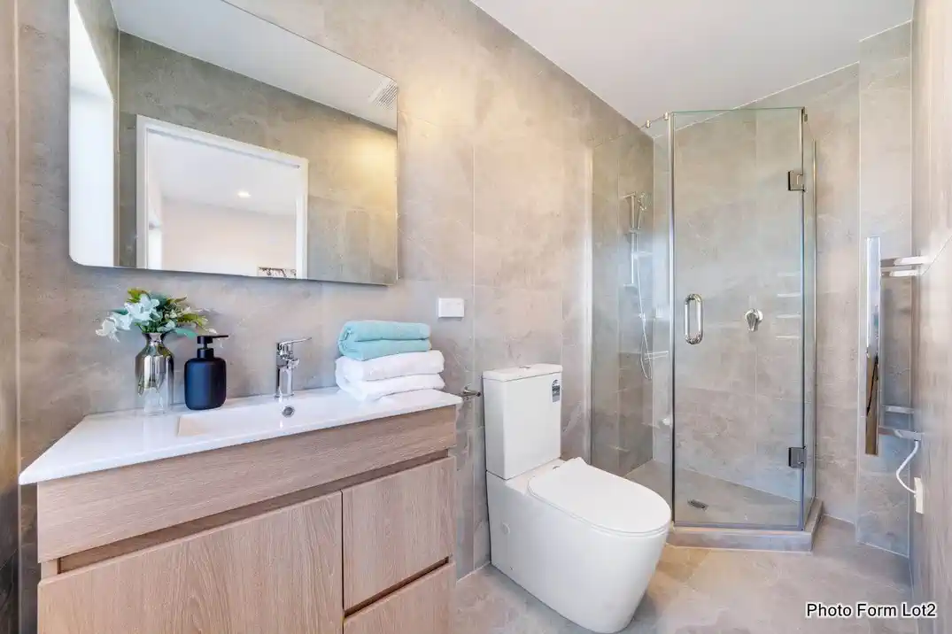 Reserve Views, Brandnew 3 beds home, handy location, 1/32 Tiraumea Drive, Pakuranga, Auckland
