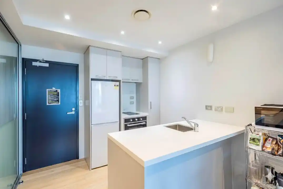 Oversea Vendor MUST SELL, 2 bedrooms apartment, 1106/8 Airedale Street, City Centre, Auckland