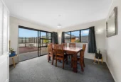 Aucyion $1 RESERVE, 4 bedrooms house on 716m2 land, 21 Rushgreen Avenue Pahurehure, Auckland