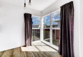 Asking below CV, standalone 3-bedrooms house on a half share of 819m² (flat land), 1/49 President Ave, Papakura, Auckland