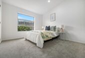 Stylish 4 bedrooms Family Home in Prime Location, Top School Zone, 4/17 Auburn Street, Grafton, Auckland