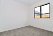 For rent. 4 bedrooms 2 bathrooms house, 6 Kobe Street, Karaka, Auckland, Available from Tue 14th Oct
