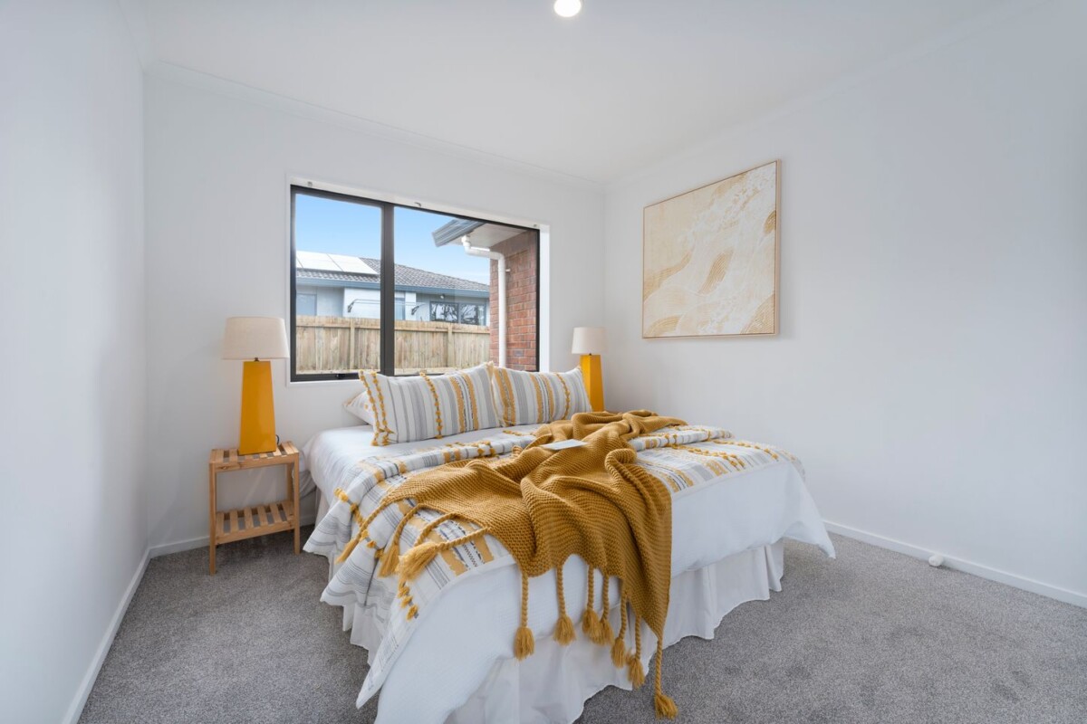 Fresh, Fabulous & Family-Ready in Summerland Zone, 13B Parkcrest Drive, Henderson, Auckland