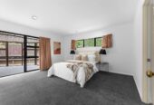 Family circumstances need Must sell, 4 beds house on 837m2 land, zone for Botany Downs School, 25 Lexington Drive, Botany Downs, Auckland