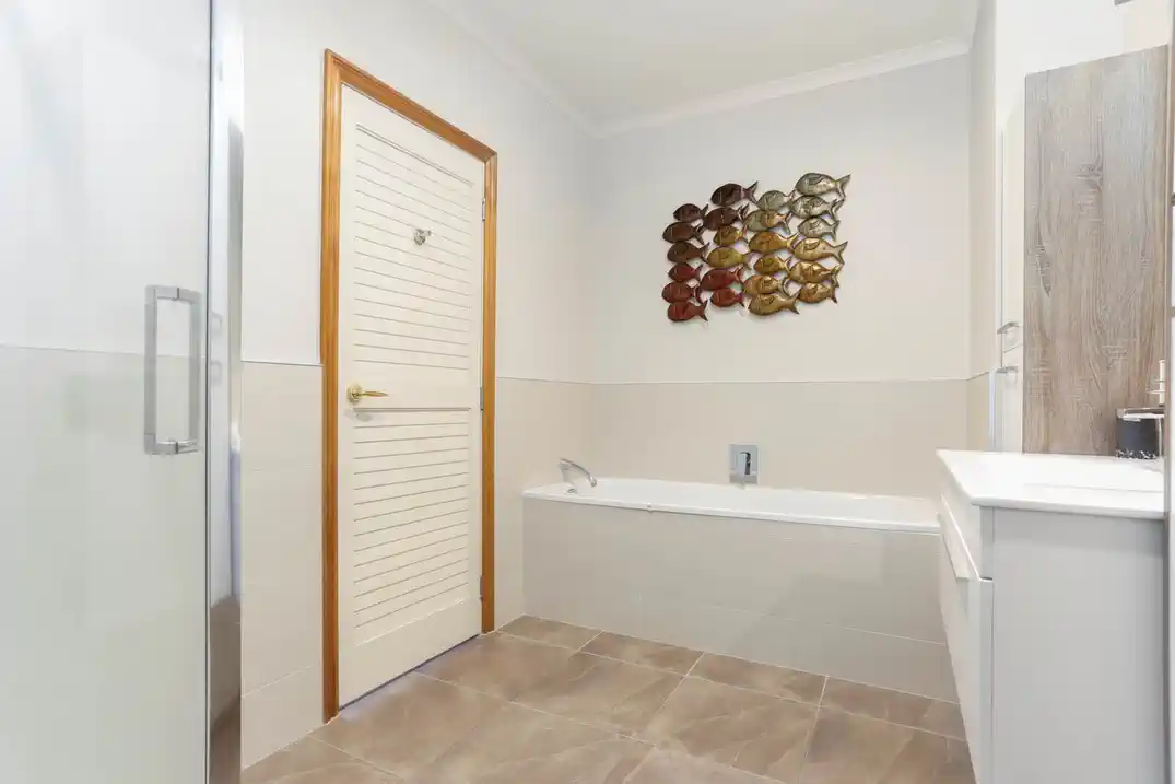 Newly Refurbished waterfront Living, Enquiries over $375,000, 32/139 Quay Street, City Centre, Auckland