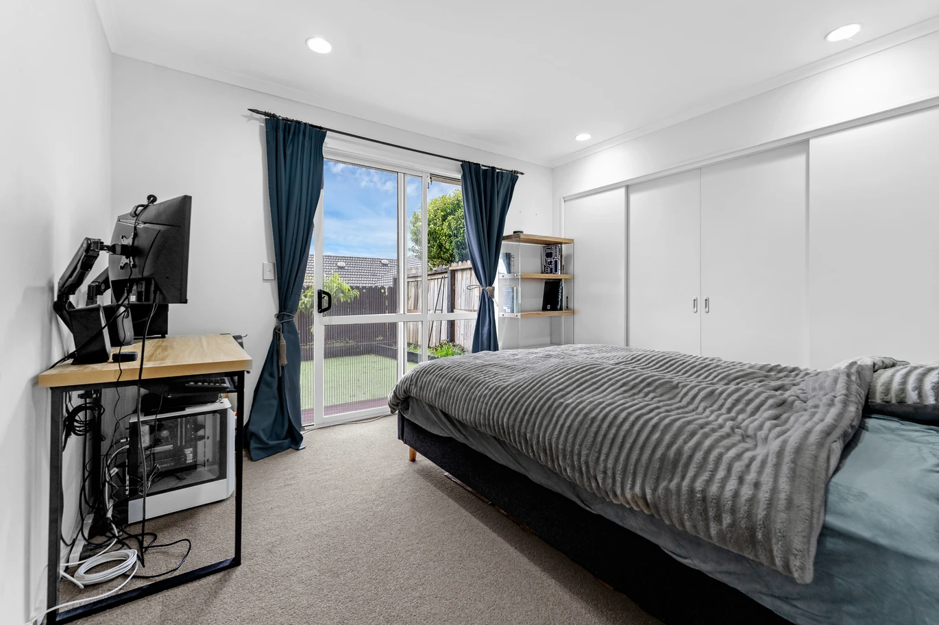 Botany Downs Secondary College zone, Freehold 3 bedrooms home, 18 Fairfield Lane East Tamaki Heights, Auckland