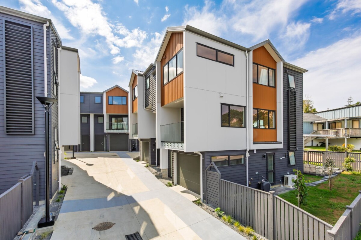 Just minutes from Westgate Shopping Centre and Costco, 3/6 Woodhouse Place, West Harbour, Auckland
