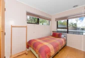 Rangitoto School Zone, 2/3 Leith Way, Rothesay Bay, Auckland