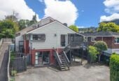 Live or do-up, 5 bedrooms home, Space, Schools & Comfort, 1/60 Richard Farrell Avenue, Remuera, Auckland
