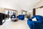 Just minutes from Blockhouse Bay Village,, 102E Taylor Street, Blockhouse Bay, Auckland