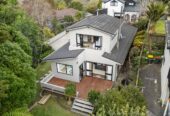 MUST SELL, 3 bedrooms home, offers the perfect balance of tranquility and convenience, 99A Redoubt Road, Goodwood Heights, Auckland