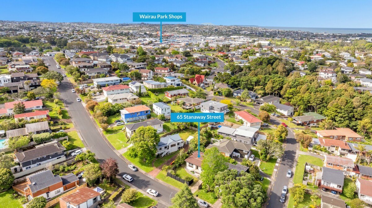 Refreshed, Supersized 2 bedroom home, 65 Stanaway Street, Hillcrest, Auckland