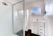 Asking below CV, standalone 3-bedrooms house on a half share of 819m² (flat land), 1/49 President Ave, Papakura, Auckland