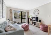 Live or do-up, 5 bedrooms home, Space, Schools & Comfort, 1/60 Richard Farrell Avenue, Remuera, Auckland