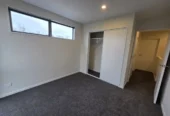 For rent, 2 bedrooms 2 bathrooms townhouse, 4/41 Margaret Road, Papatoetoe, Auckland, Available from: Tuesday, October 14