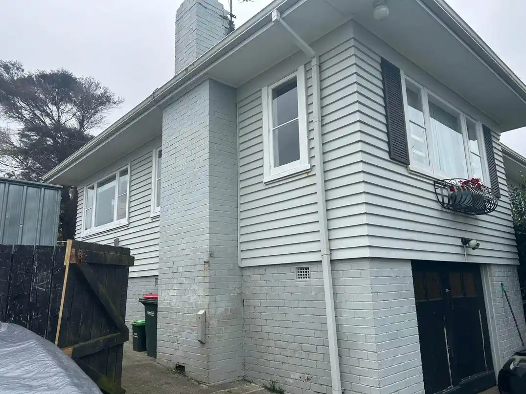 For rent, Pets negotiable, 3 bedrooms 1.5 bathrooms house, available 22nd October, 33 Nelson Street, Howick, Auckland