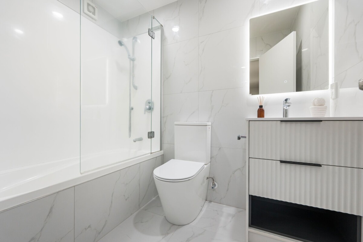 RENOVATED, 3 bedrooms house on 553m2 section, in the Heart of Manurewa, 14 Oxford Road, Manurewa, Auckland