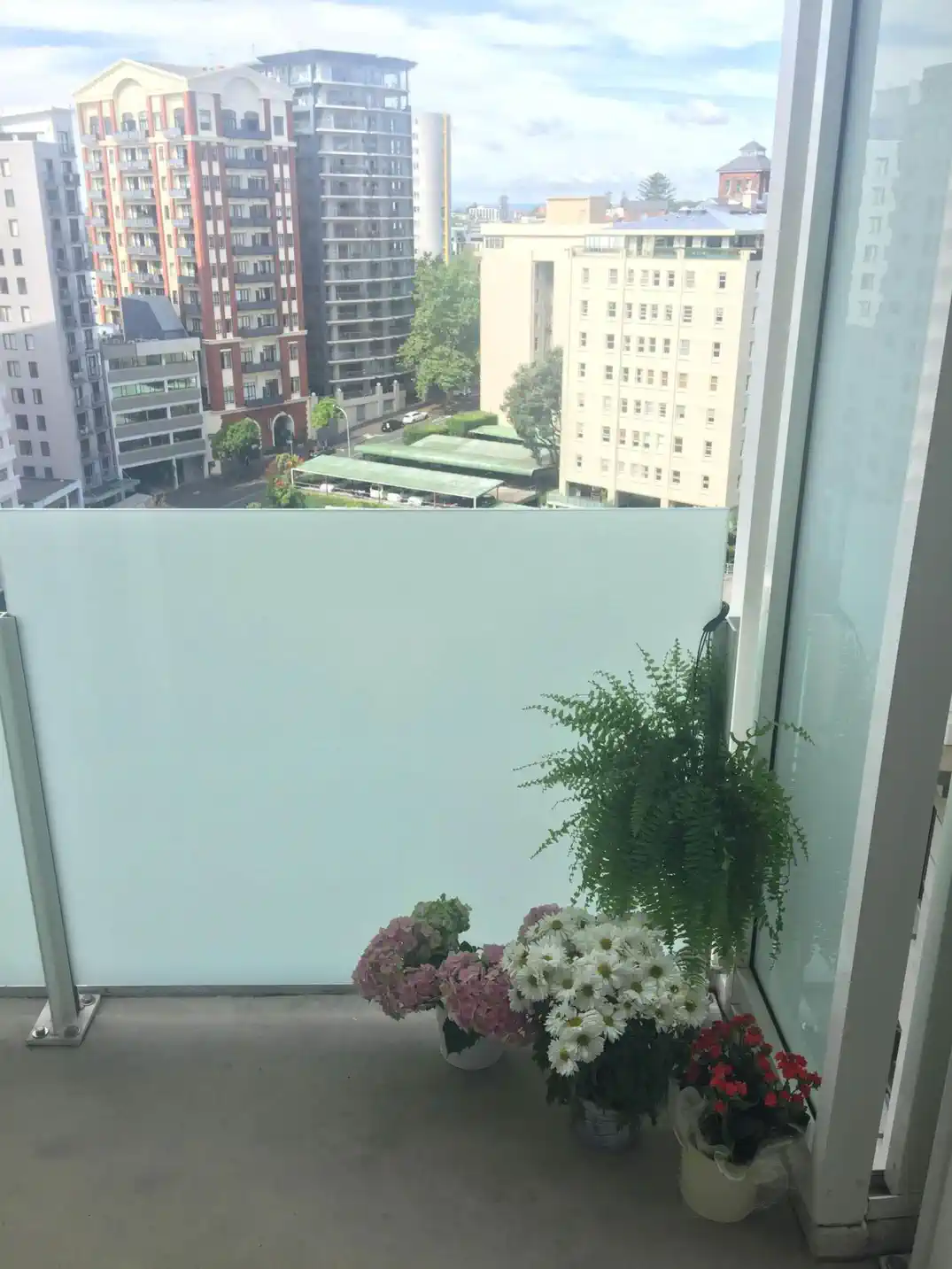 For rent, water included, one bedroom apartment plus a living space, 1226/10 Waterloo Quadrant, City Centre, Auckland, available now