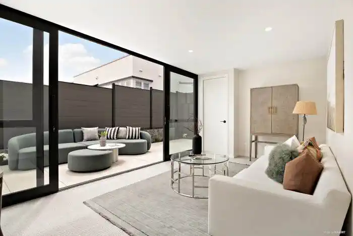 Brandnew 4 bedrooms modern coastal luxury by the Beach, 8B Sayegh Street, St Heliers, Auckland