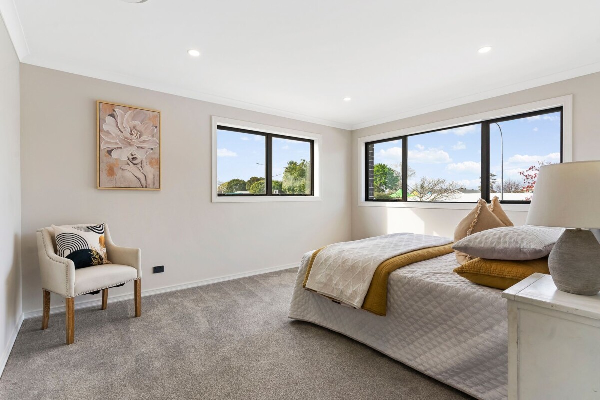 Must sell, Ignore CV of $3.5M,, Enquires Over $2,500,000, 294m2 4 beds 4.5 bath house with double garage on 471m2 section, Westmere School is at your doorstep, Western Springs College, the zoo, and lakeside park are a short stroll away, while Cox’s Bay Reserve, boutique cafes, and the CBD remain within easy reach, 48A Garnet Road, Westmere, Auckland