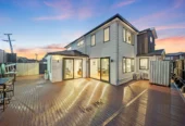 Auction $1 RESERVE, 6 BED & 4 LIVING, vendors are moving further South and don’t intend to wait around, 31 Tims Crescent Flat Bush, Auckland