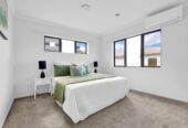 For rent, 5 beds 3 baths house, available 8th November, 68A Moore Street, Howick, Auckland