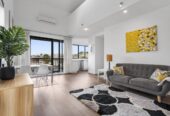 For rent, 3 bedrooms 2 bathrooms 2 car parks, $990 per week, 2F / 5 Furneaux Way, Remuera, Auckland, Available on Tue 21st Oct