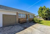 For rent, 2 beds 1 bath unit, available now, 95A Pakuranga Road, Pakuranga, Auckland