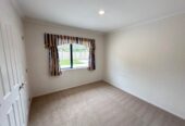 For rent, Short-term only, 5 beds 2 baths house, available 10th December, 18 Montecito Place, Golflands, Auckland