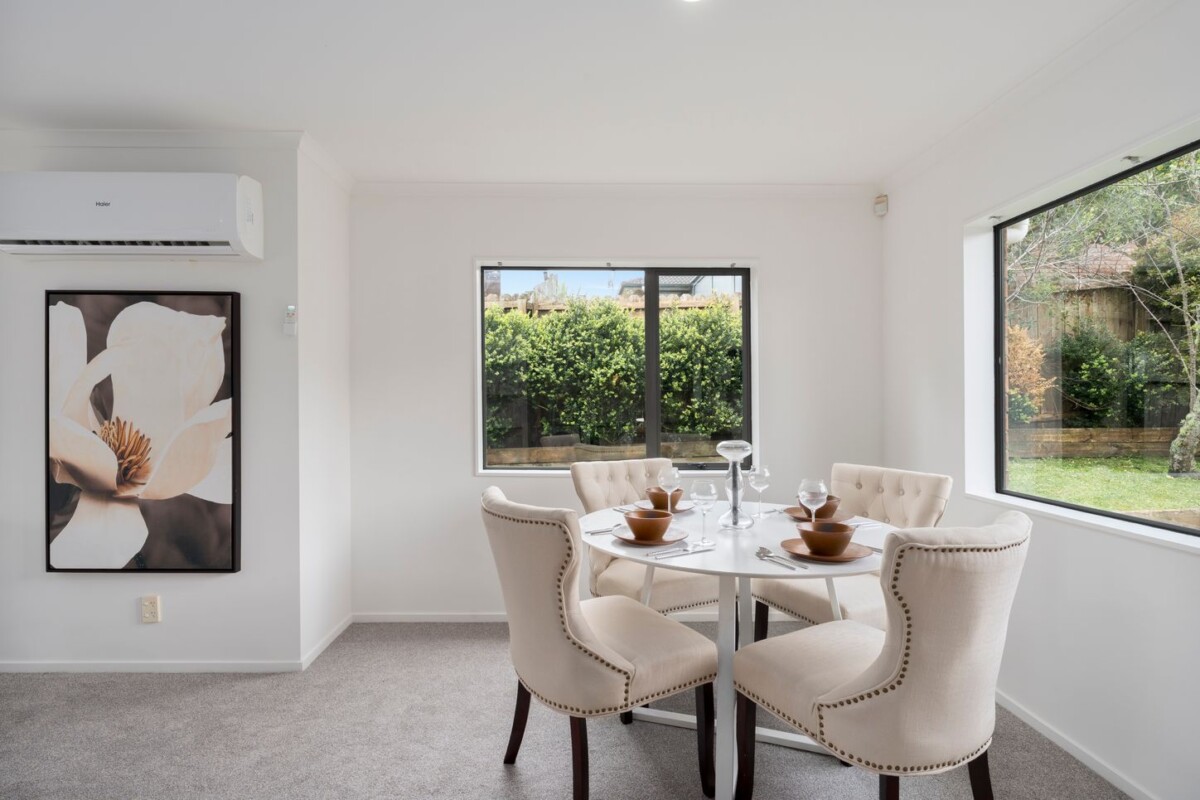 Fresh, Fabulous & Family-Ready in Summerland Zone, 13B Parkcrest Drive, Henderson, Auckland