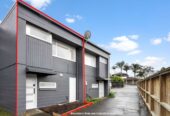 Move-in ready with a lock-up-and-leave lifestyle, easy and convenient, 2/32B Ballarat Street, Ellerslie, Auckland