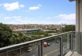 Pet-friendly upon Body Corporate approval, freehold 1 bed 1 study 1 car park apartment, 304/27 Union Street, City Centre, Auckland