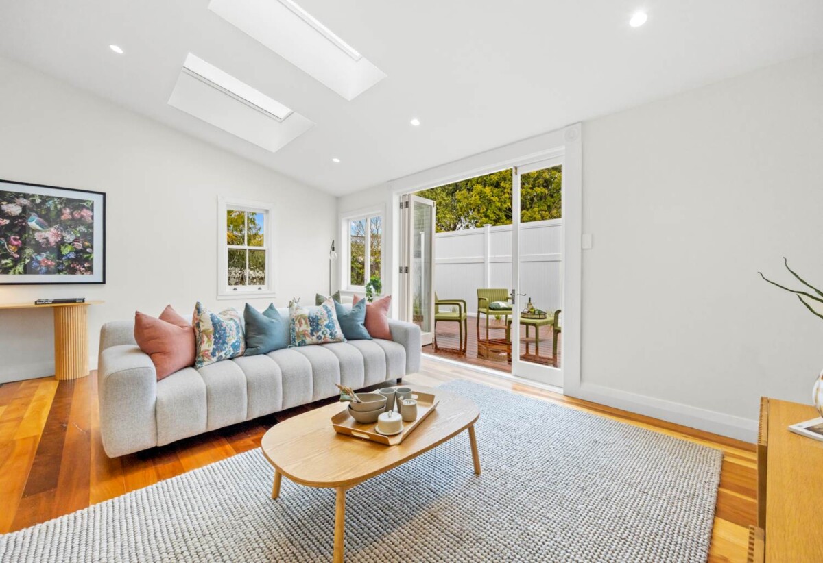 Modern Living, Classic Style, 21 Cardigan Street, Morningside, Auckland