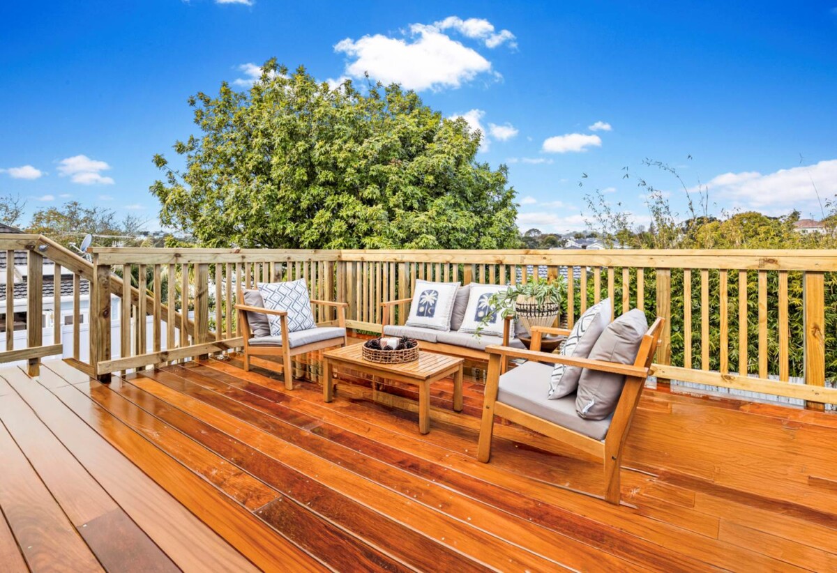 IGNORE CV – New Freehold Title has just been issued, 21A Cardigan Street, Morningside, Auckland