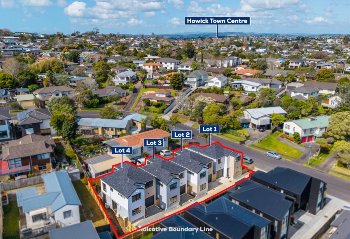 Zoned for Macleans Primary School, Howick Intermediate, Pakuranga College, 7B Marendellas Drive, Bucklands Beach, Auckland