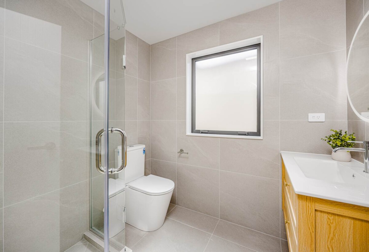Zoned for Macleans Primary School, Howick Intermediate, Pakuranga College, 7B Marendellas Drive, Bucklands Beach, Auckland